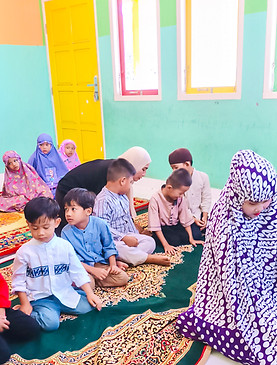 Kegiatan murid di Chatya Manis